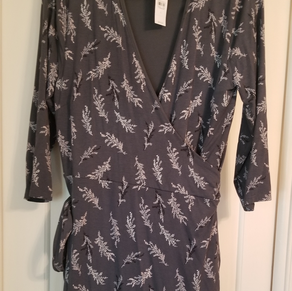 LOFT wrap style dress